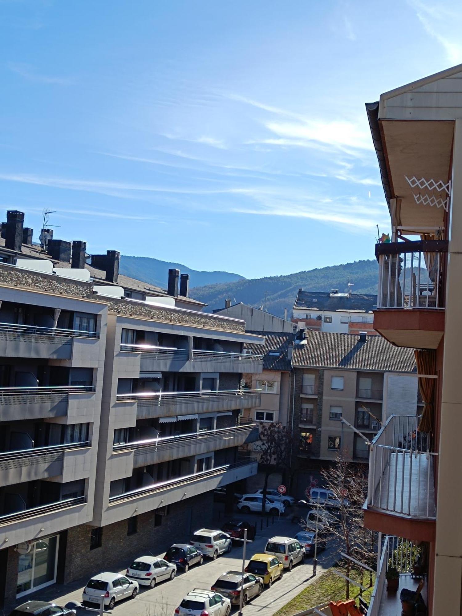Apartamento Estel La Seu d'Urgell Exterior photo